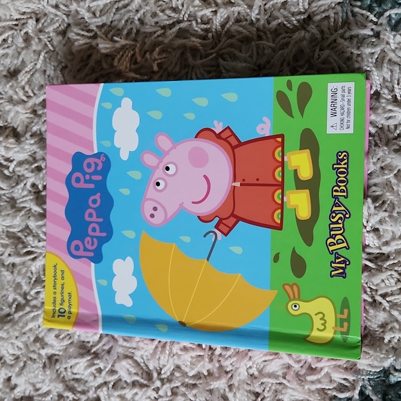 Peppa Pig My Busy Book Peppa Pig EUC - Picture 1 of 5